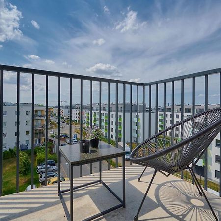 Exclusive Apartment With Balcony & Parking Wroclaw By Renters Prestige ภายนอก รูปภาพ