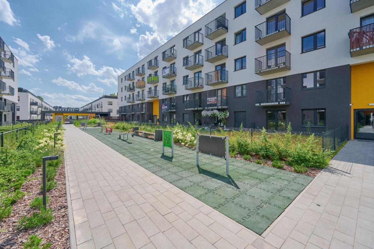 Exclusive Apartment With Balcony & Parking Wroclaw By Renters Prestige ภายนอก รูปภาพ