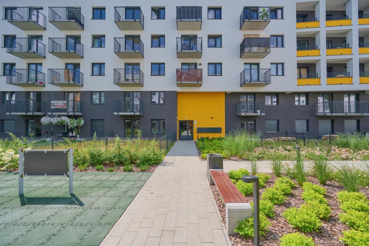 Exclusive Apartment With Balcony & Parking Wroclaw By Renters Prestige ภายนอก รูปภาพ