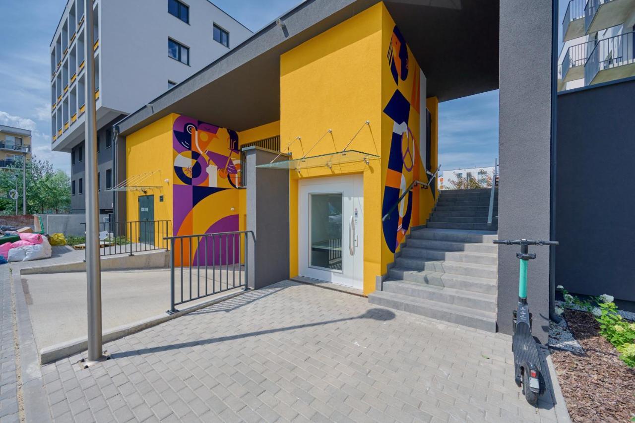 Exclusive Apartment With Balcony & Parking Wroclaw By Renters Prestige ภายนอก รูปภาพ