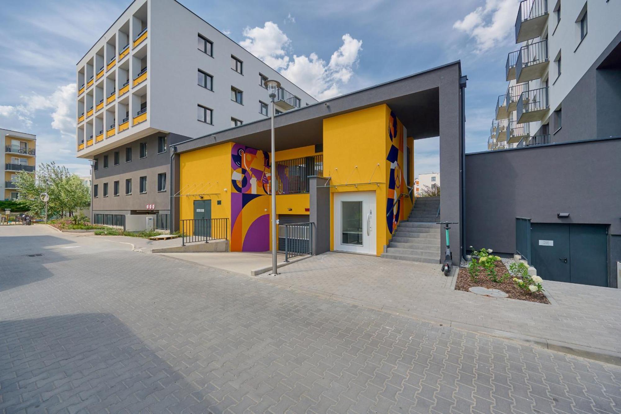 Exclusive Apartment With Balcony & Parking Wroclaw By Renters Prestige ภายนอก รูปภาพ